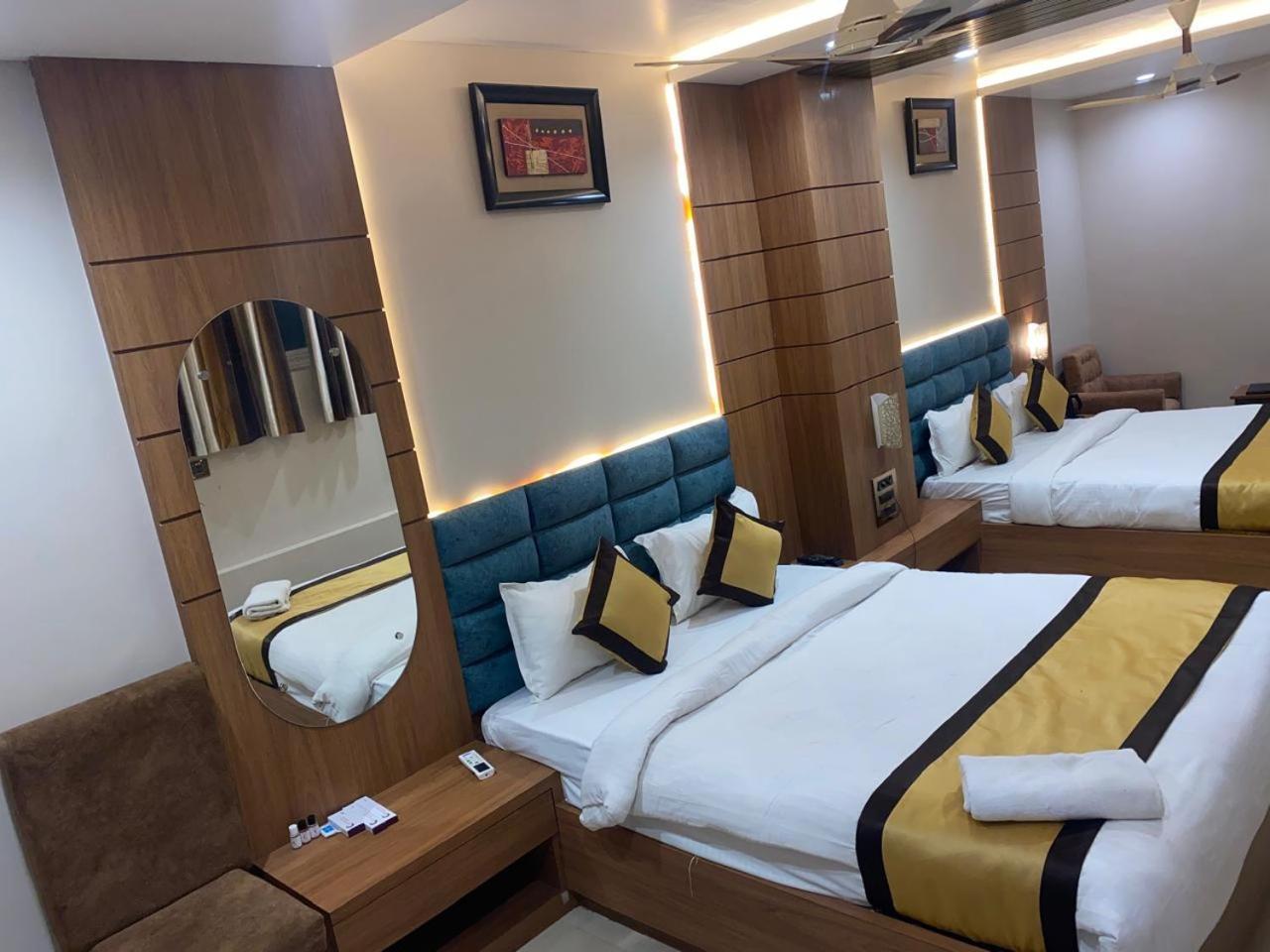 Hotel New Grand Deoghar Exteriör bild